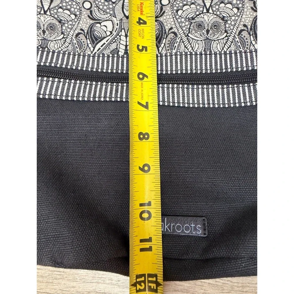 Sakroots Owl Shoulder Crossbody Bag Purse Bag Charm Tassels Black Off White Rare - Picture 15 of 16